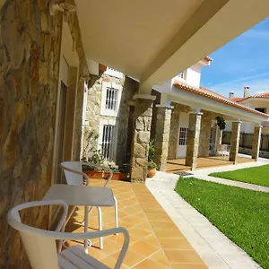  Apartament Em Moradia Com Jardim